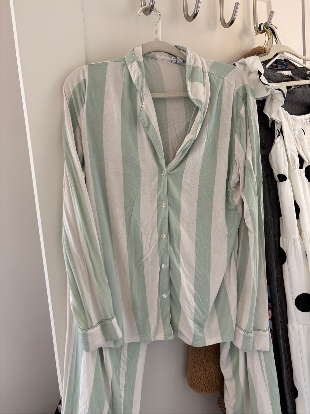 Nordstrom Women's Striped Pajama Set in Mint Green and White